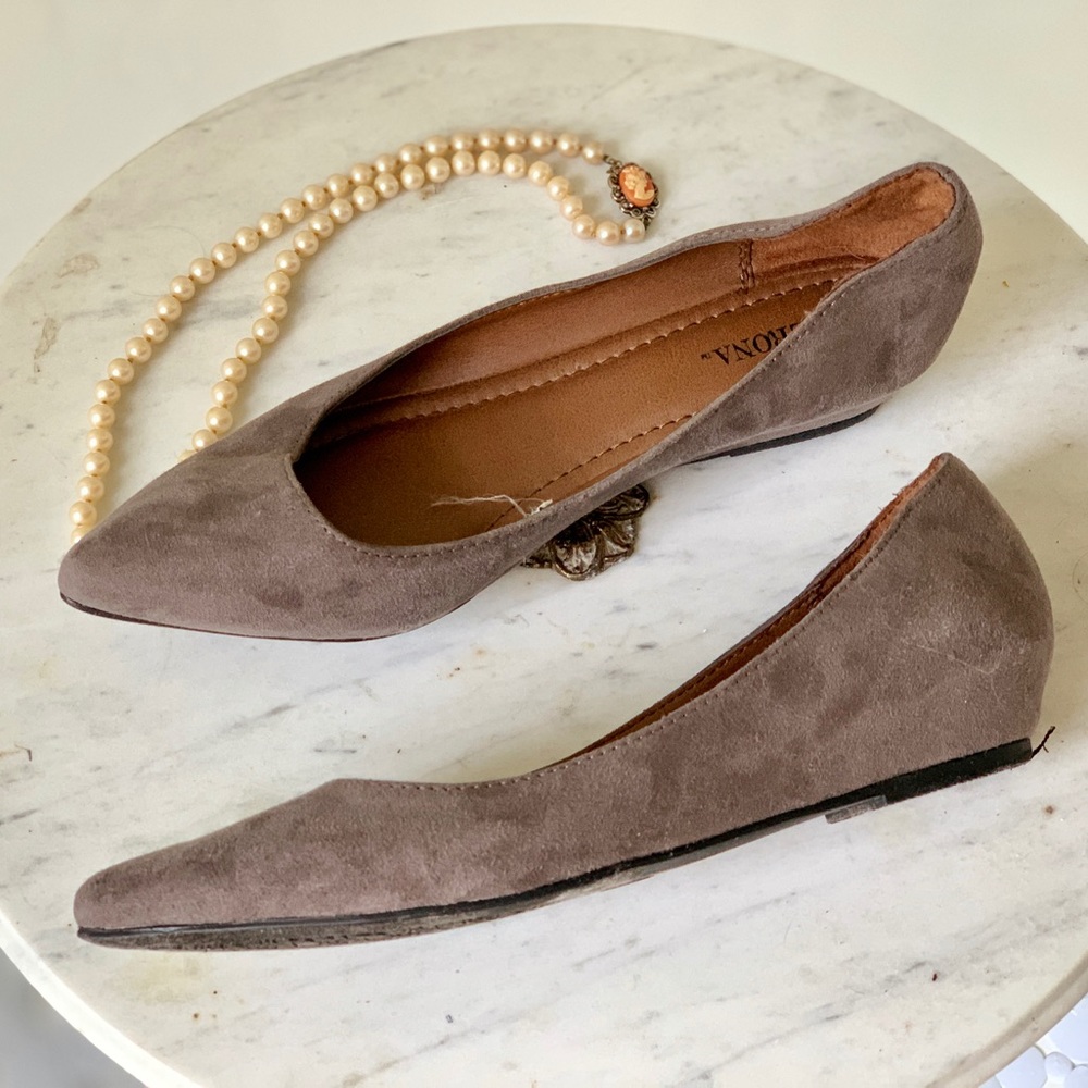 Grey Faux Suede Point Flats